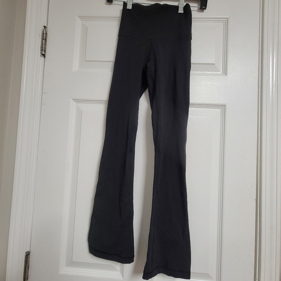 Lululemon Aligh High- Rise Mini Flare Pants Size 0. - Picture 2 of 8